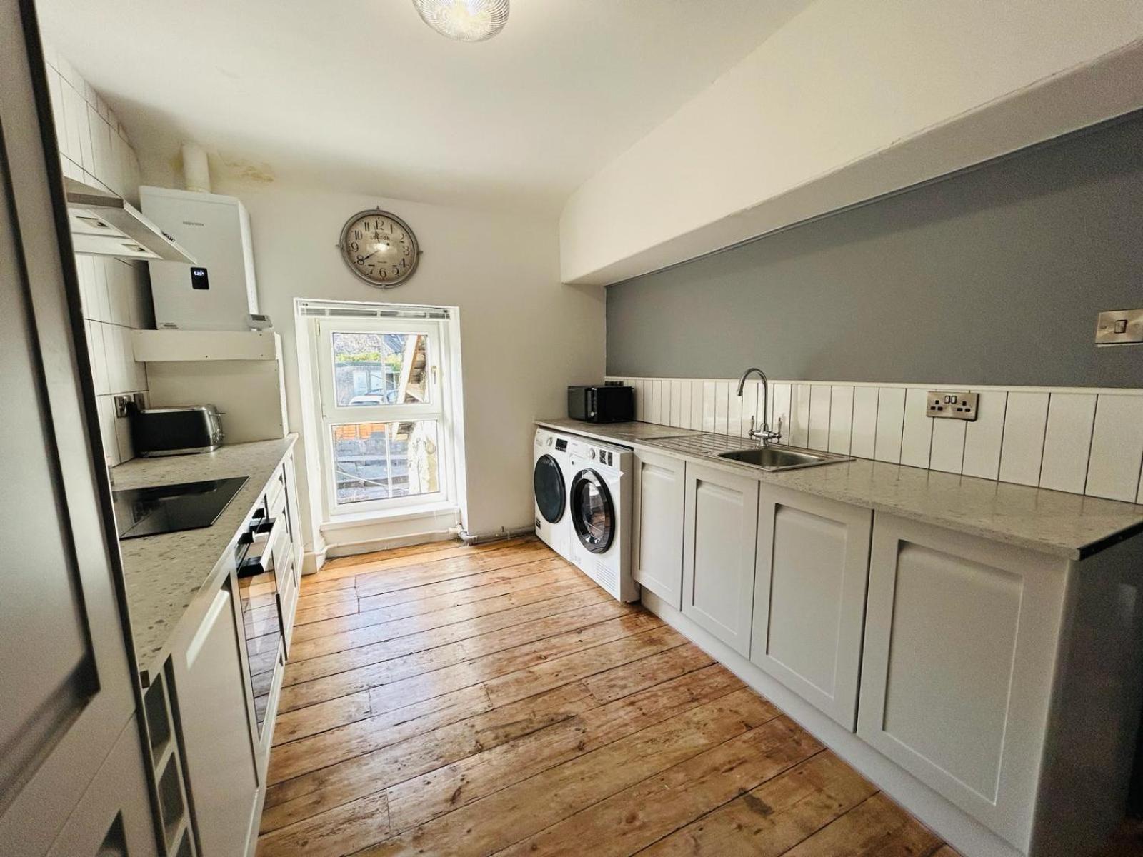 Dolgellau Grand Heights Apt Екстер'єр фото